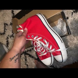 Mens 9 womens 11 red converse